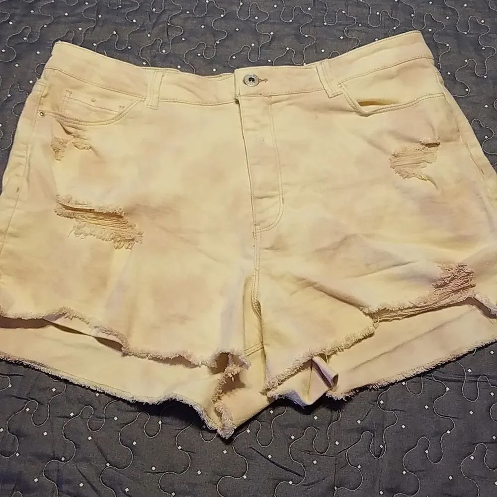 True Craft jean shorts size 15